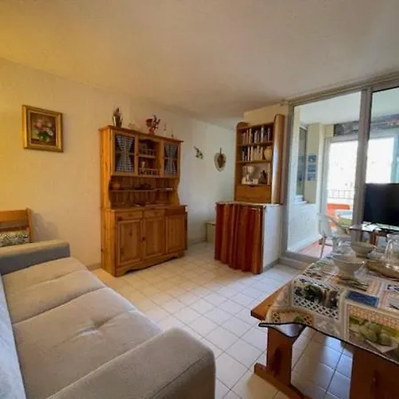 Апартаменти 068 Indes Galantes C500 *